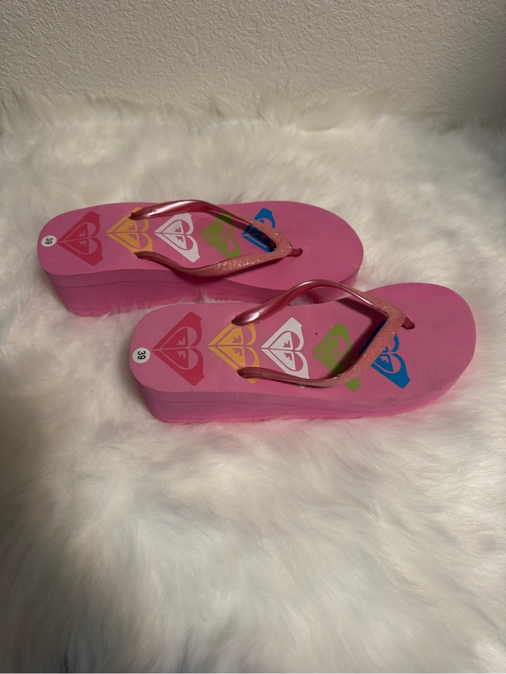 Roxy Pink Platform Flip Flops with Multicolor Heart Logos